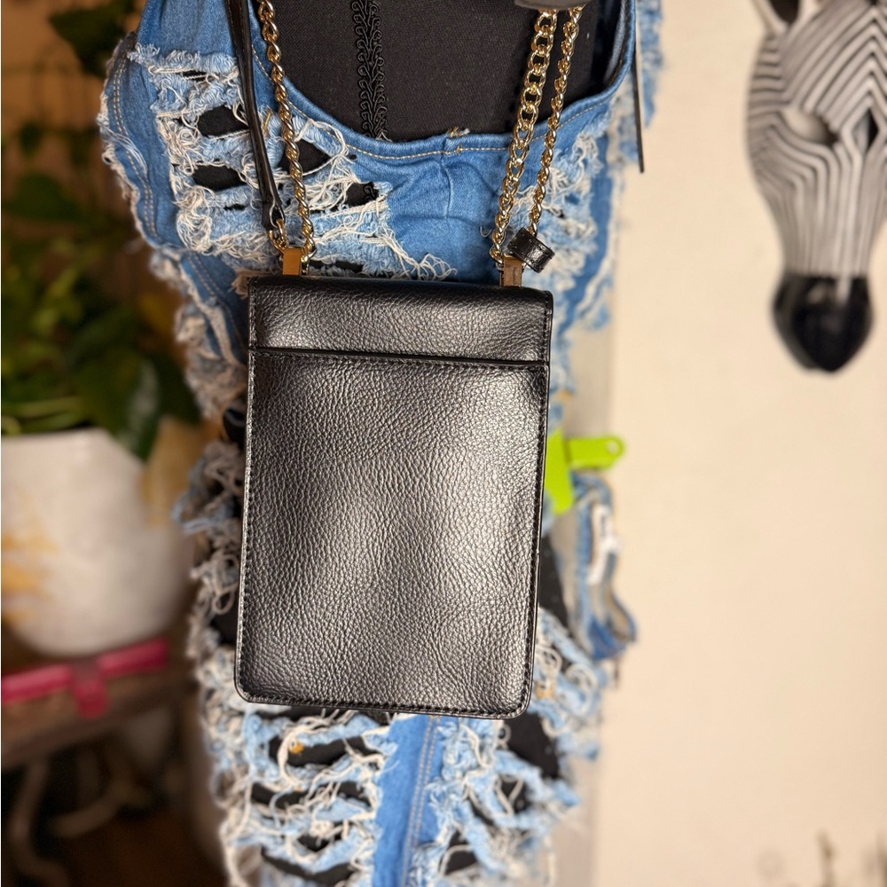 DKNY Elissa North South Crossbody Bag - Picture 6 of 7